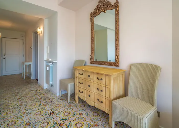 Timone By Portofinohomes Apartament